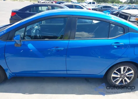 2020 Nissan Versa Sv Xtronic Cvt z USA, uszkodzony, nr VIN 3N1CN8EV3LL815045